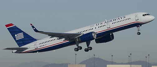 US Airways Boeing 757-2B7 N937UW, Phoenix Sky Harbor, December 23, 2013
